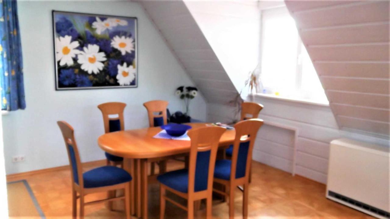 Galerie Ueber Den Gaerten Herbolzheim Bagian luar foto