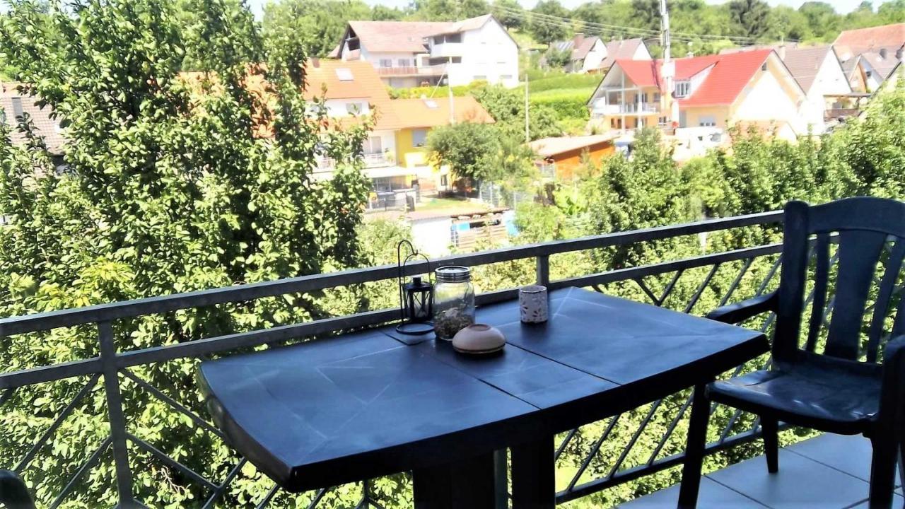 Galerie Ueber Den Gaerten Herbolzheim Bagian luar foto